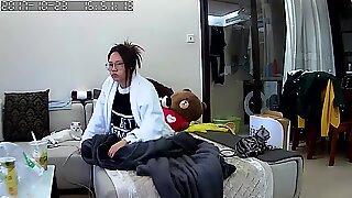 Coreeană Păpușică prinși în act masturbare pe hacked wecam