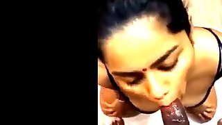 Индийки орален секс