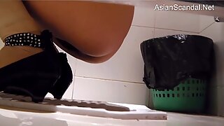 Toilet Voyeur Chinese Hot Video 2