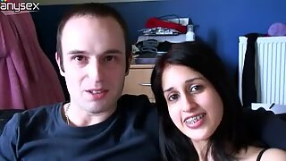 هندية بنت zarina mashood تجعل فيديو جنسي ساخن مع صديقها