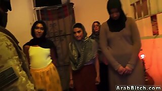 Tonåringar Love Anal Step och Hårig Fitta Creampie Afgan Whorehouses finns!
